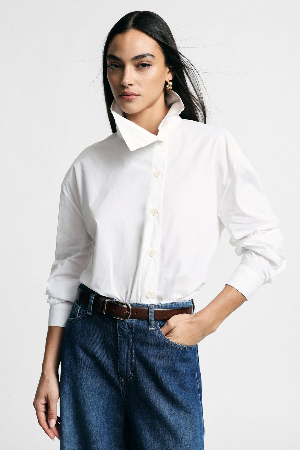 Chemise fluide manches larges en coton blanche – Femme
