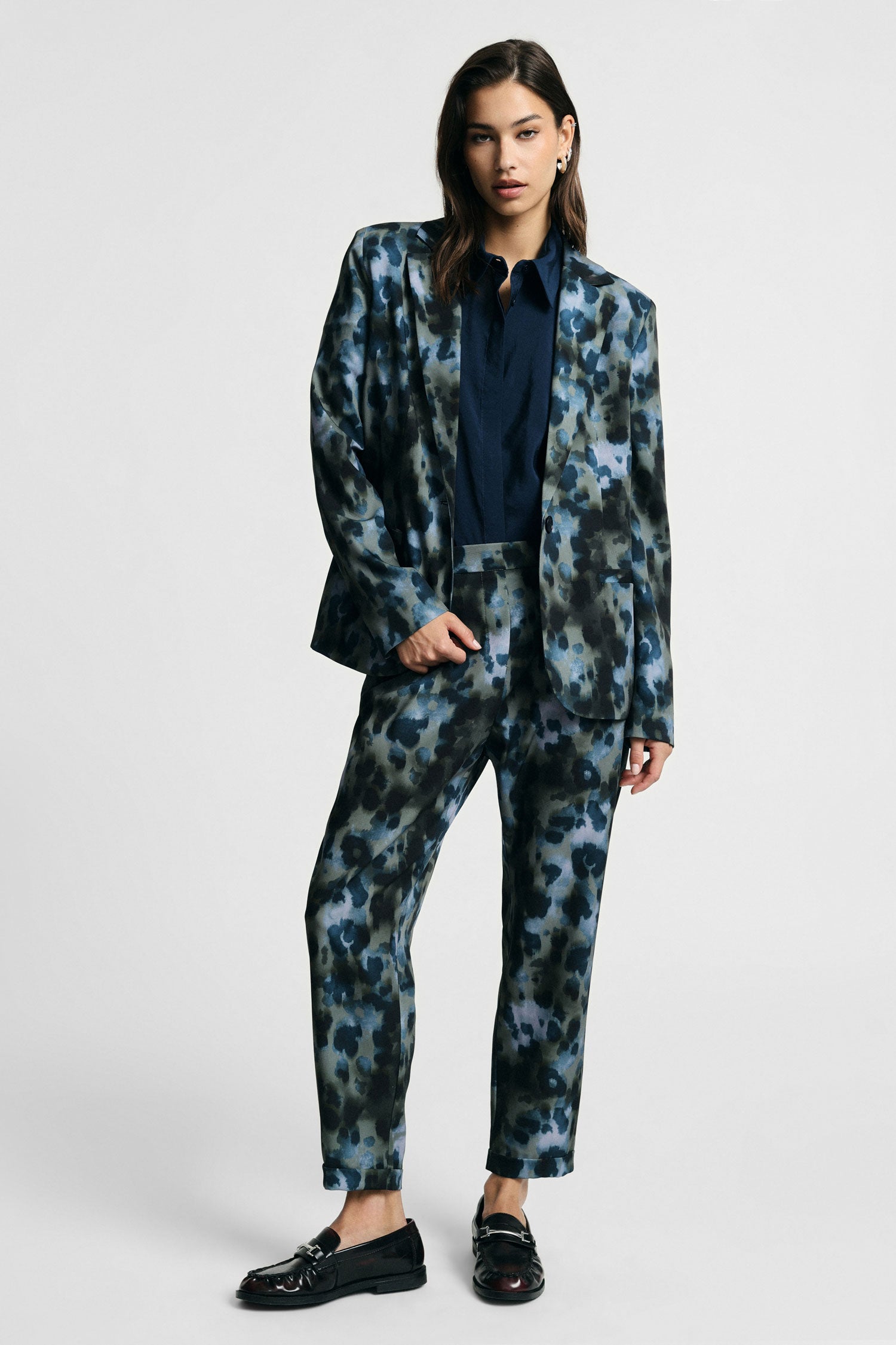 Pantalon fluide bleu marine Please Femme vue portee