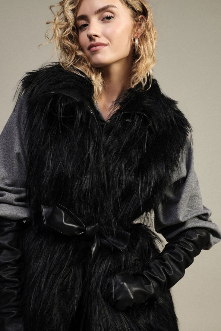 Manteau sans manches a ceinture effet fourrure longue noir Dixie Femme vue de profil