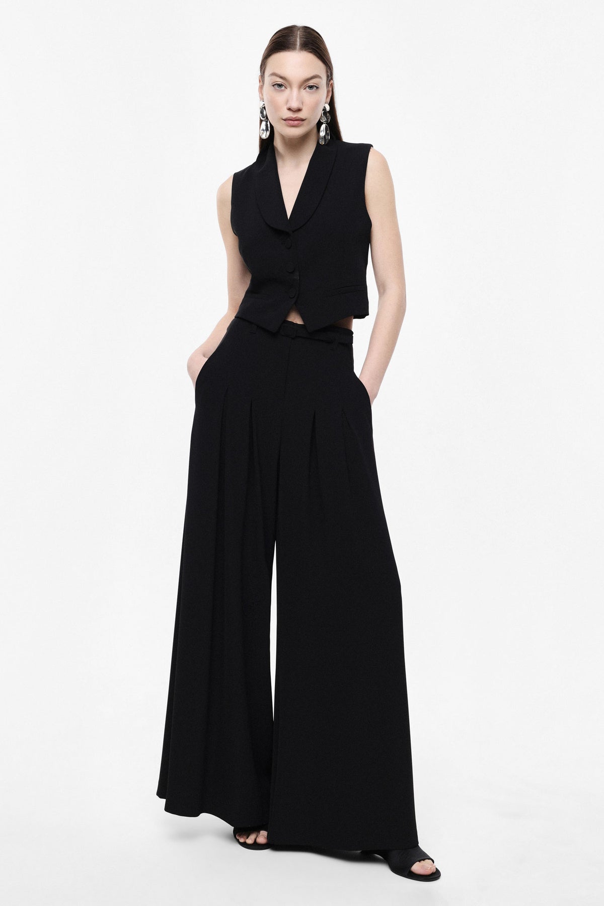 Pantalon de tailleur palazzo en crêpe infroissable noir – Femme