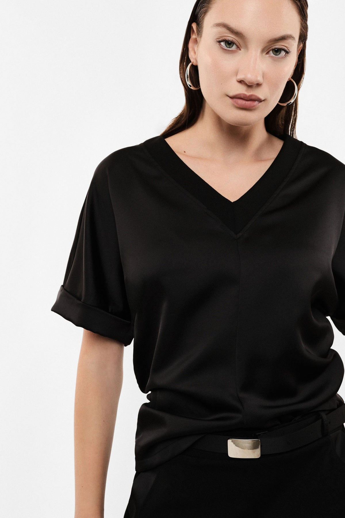 Top bimatière noir Imperial, porté de profil