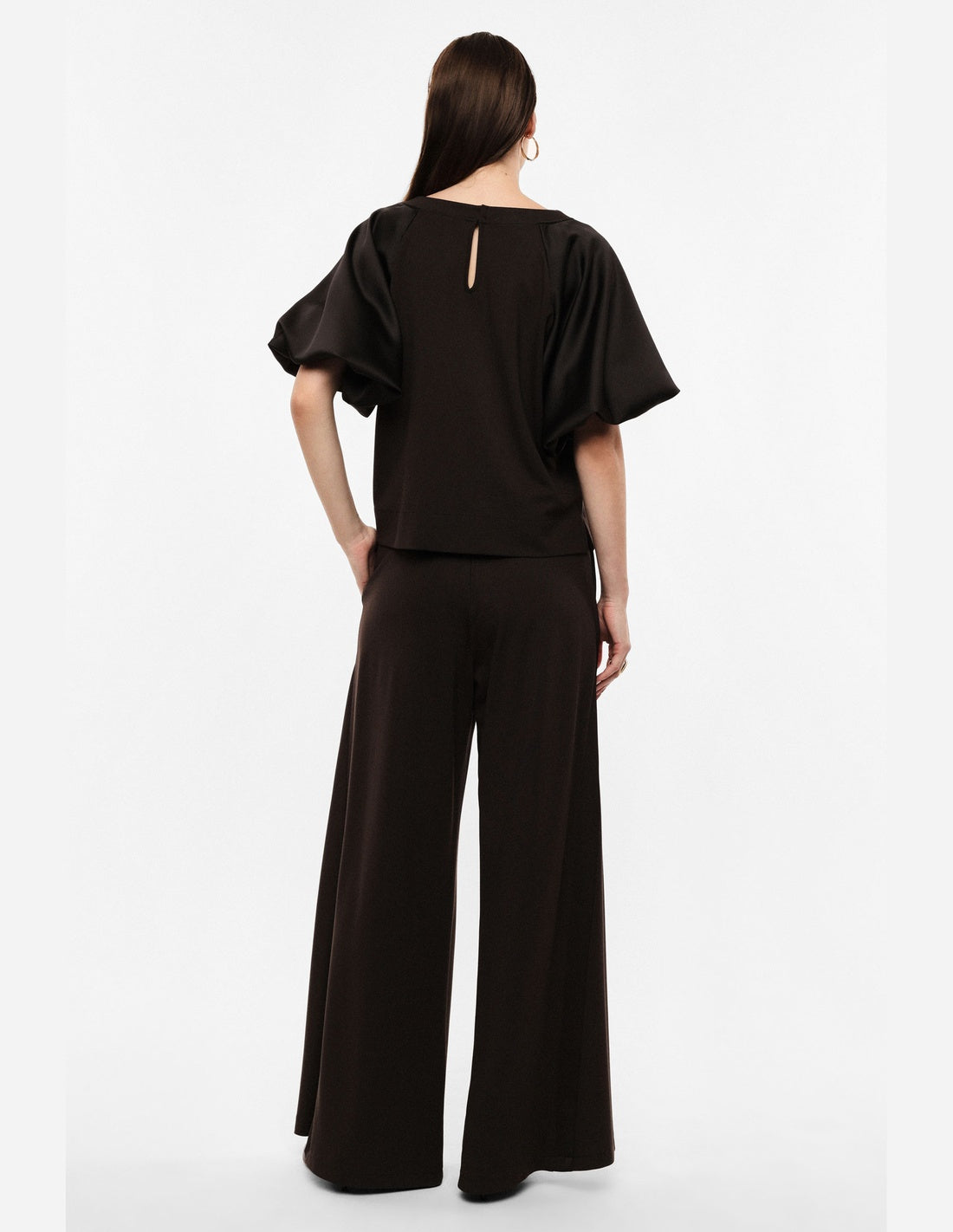 Pantalon palazzo galons satin chocolat Imperial vue portée de dos