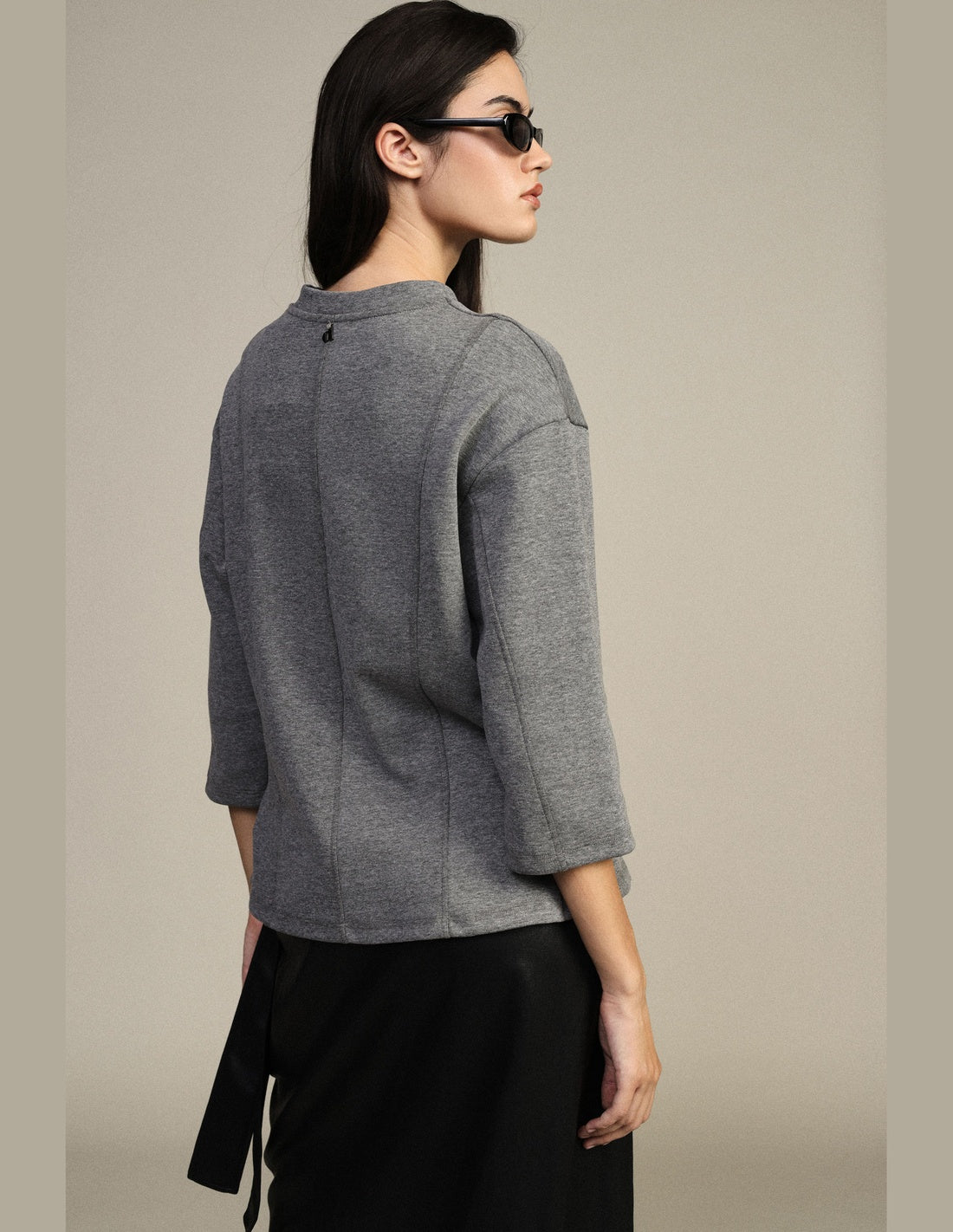 Sweat-shirt trapèze à épi brodé gris chiné Dixie vue portée de dos