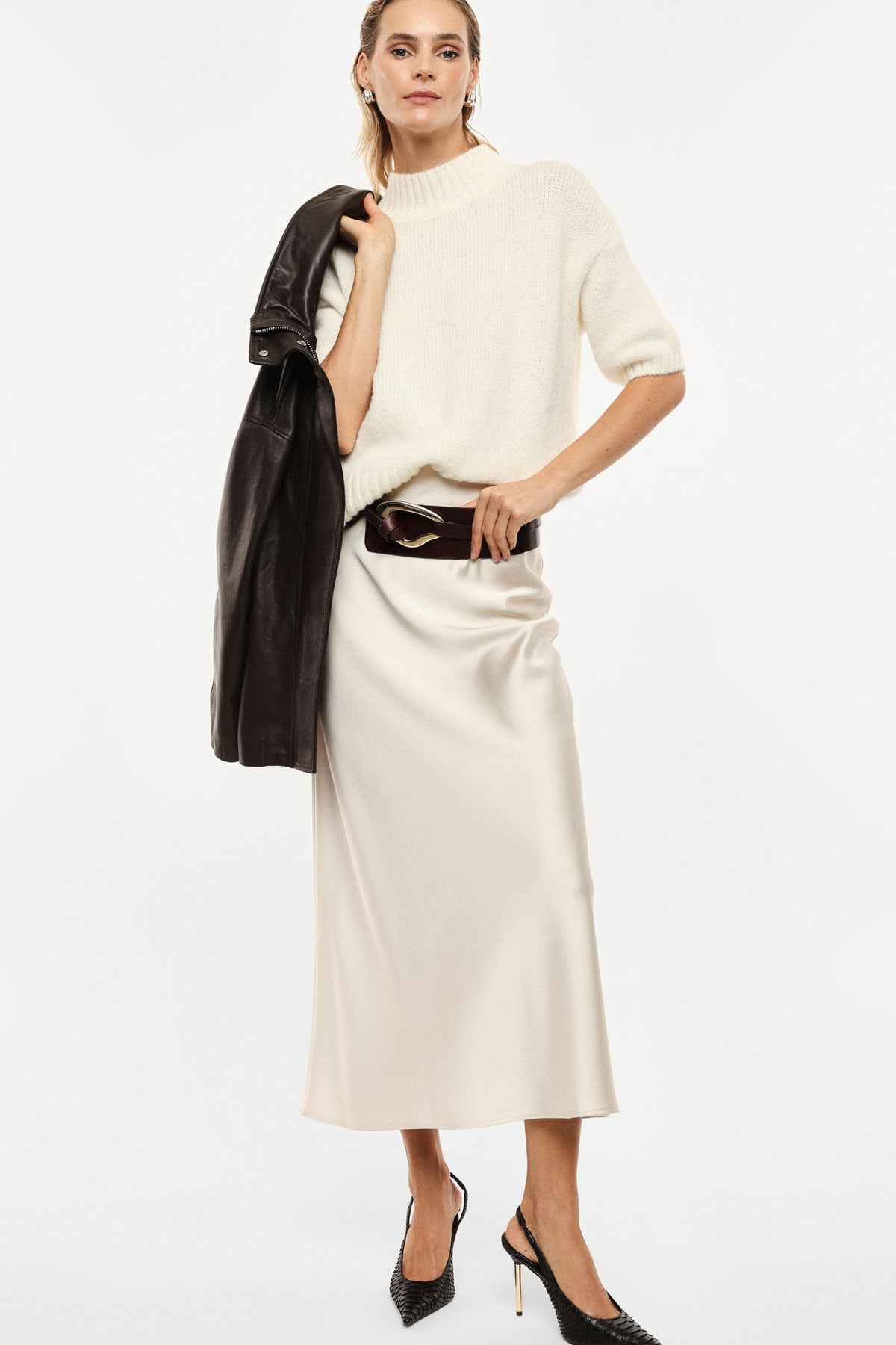 Jupe midi sirène en crêpe satin écru – Femme
