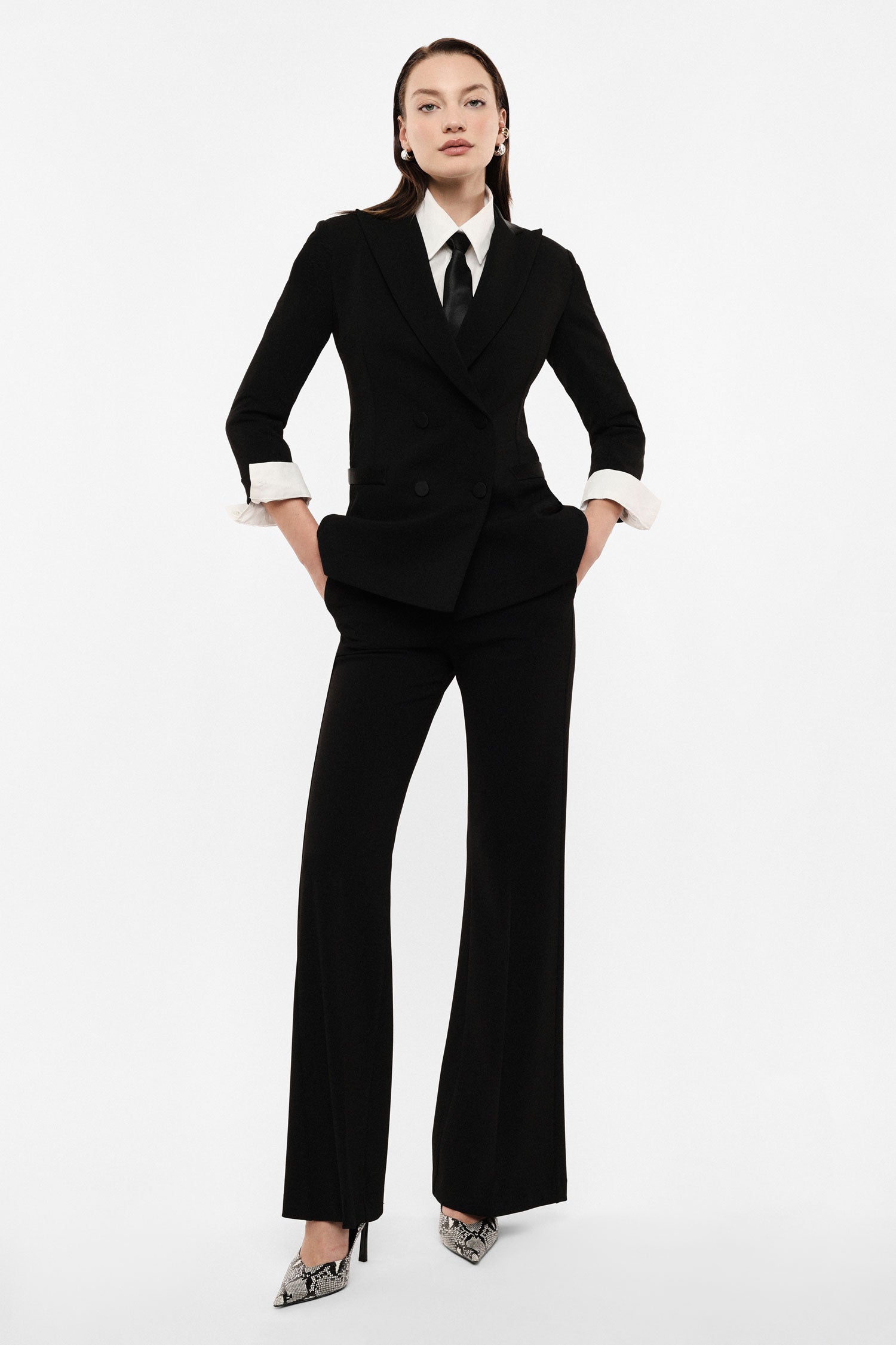 Pantalon de smoking flare noir Imperial Femme vue portee
