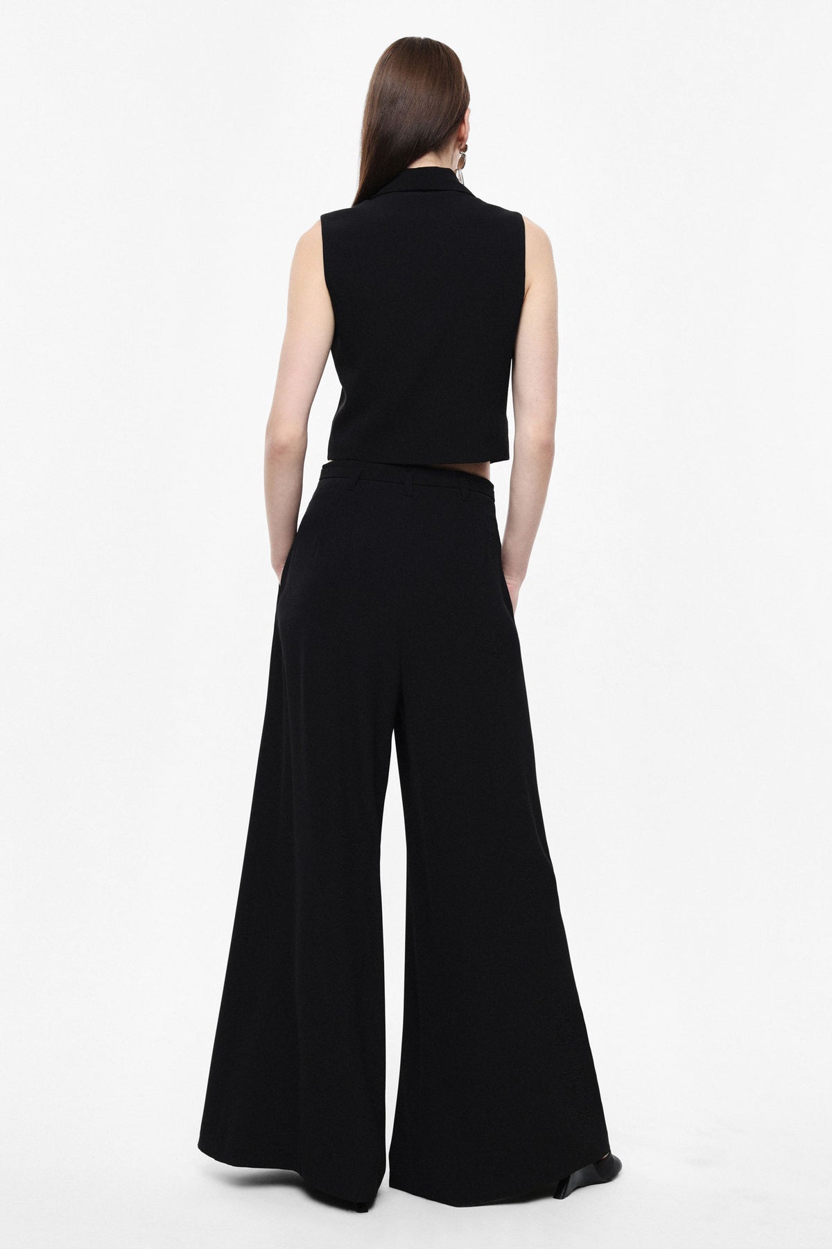 Pantalon de tailleur palazzo en crêpe infroissable noir – Femme