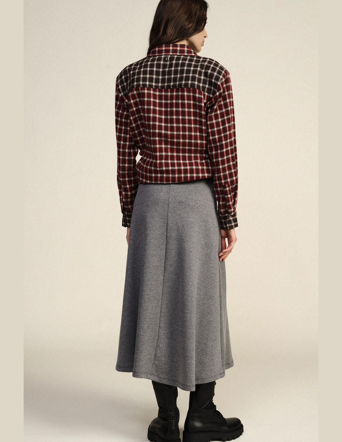 Jupe midi évasée taille haute en molleton gris chiné – Dixie vue portée de dos
