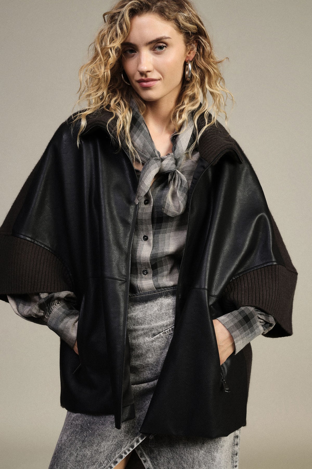 Blouson cape bi-matière effet cuir et maille noir – Femme