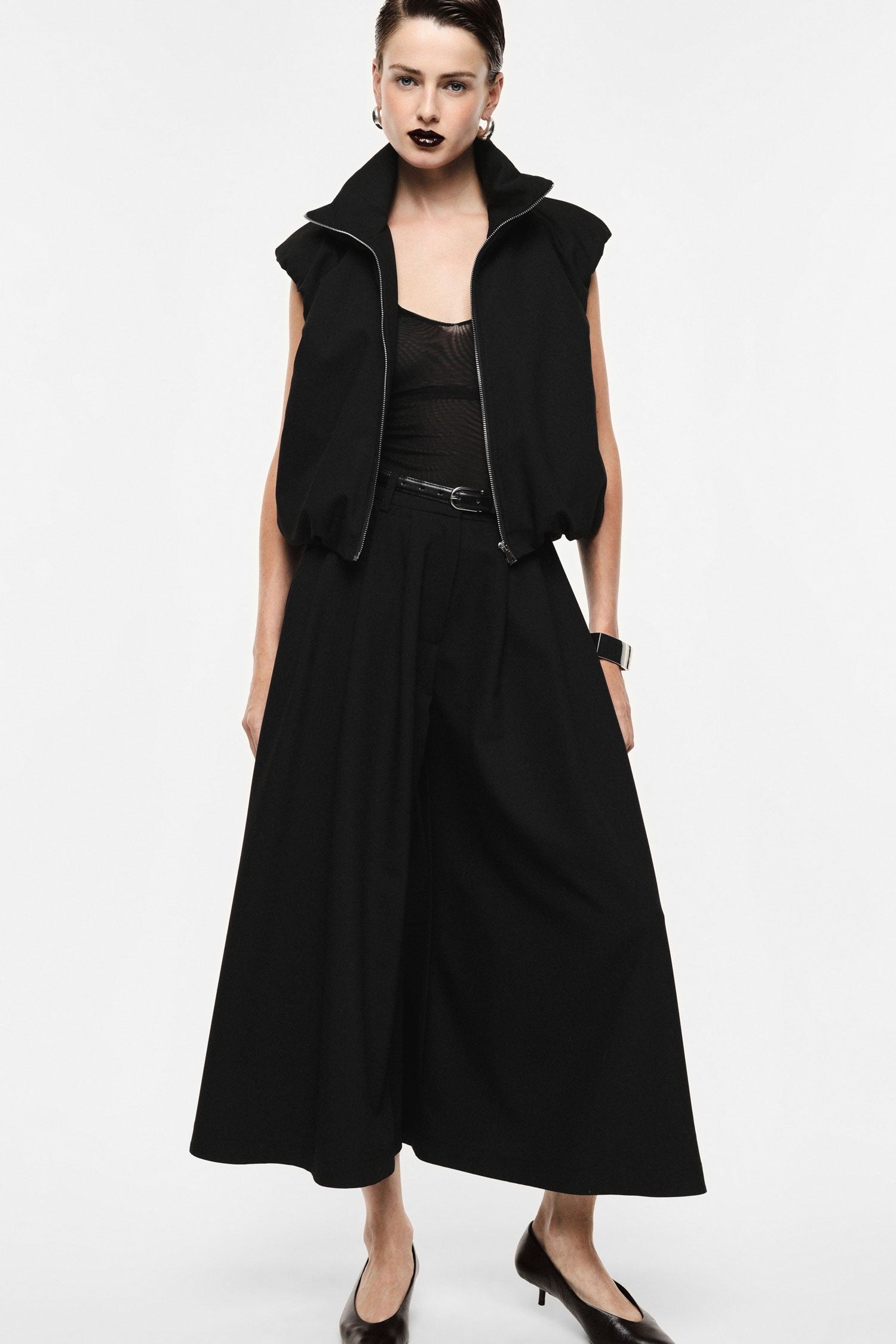 Jupe-culotte noire Imperial portée, vue de face