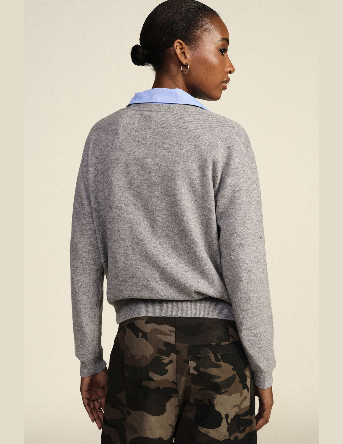 Pull col tunisien en laine gris Dixie vue portée de dos
