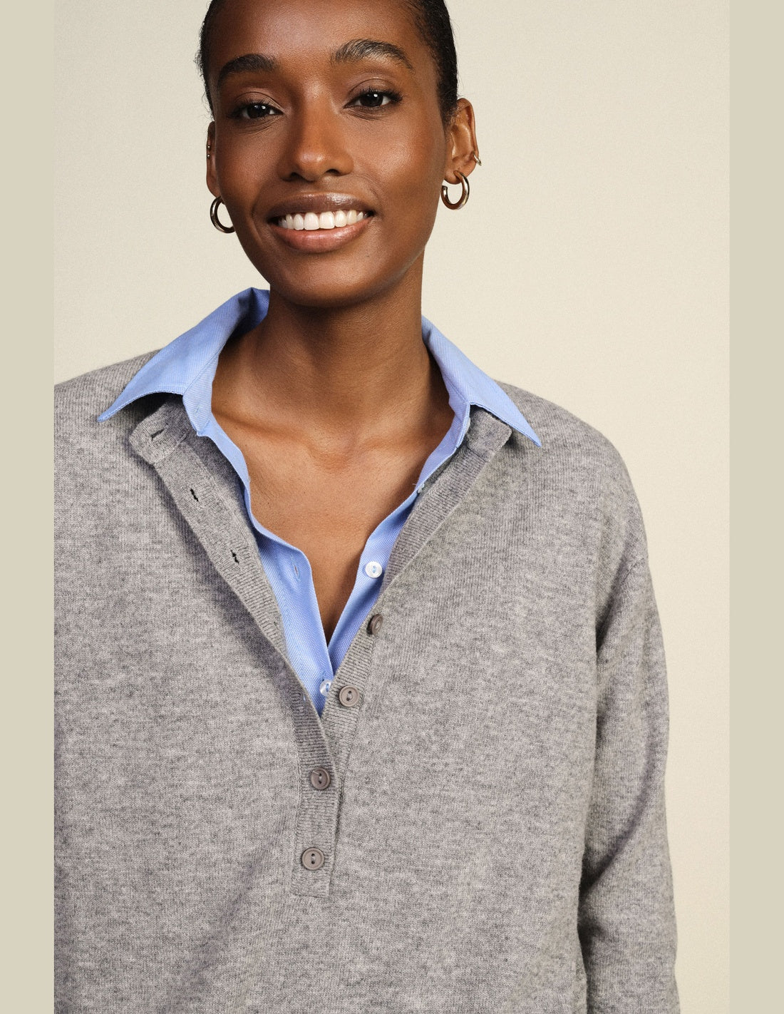 Pull col tunisien en laine gris Dixie vue portée de profil