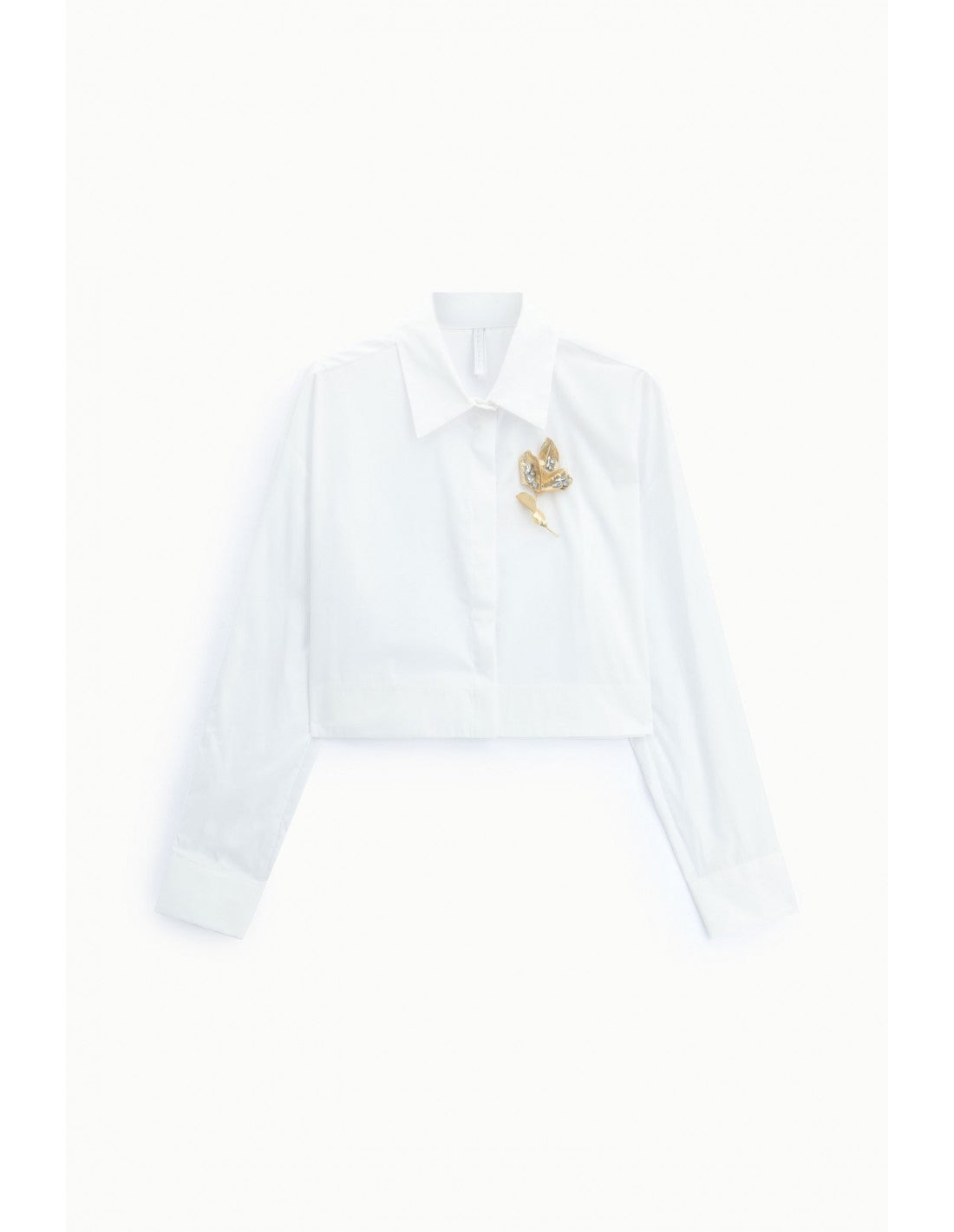 Chemise cropped blanche à broche bijou, vue de face