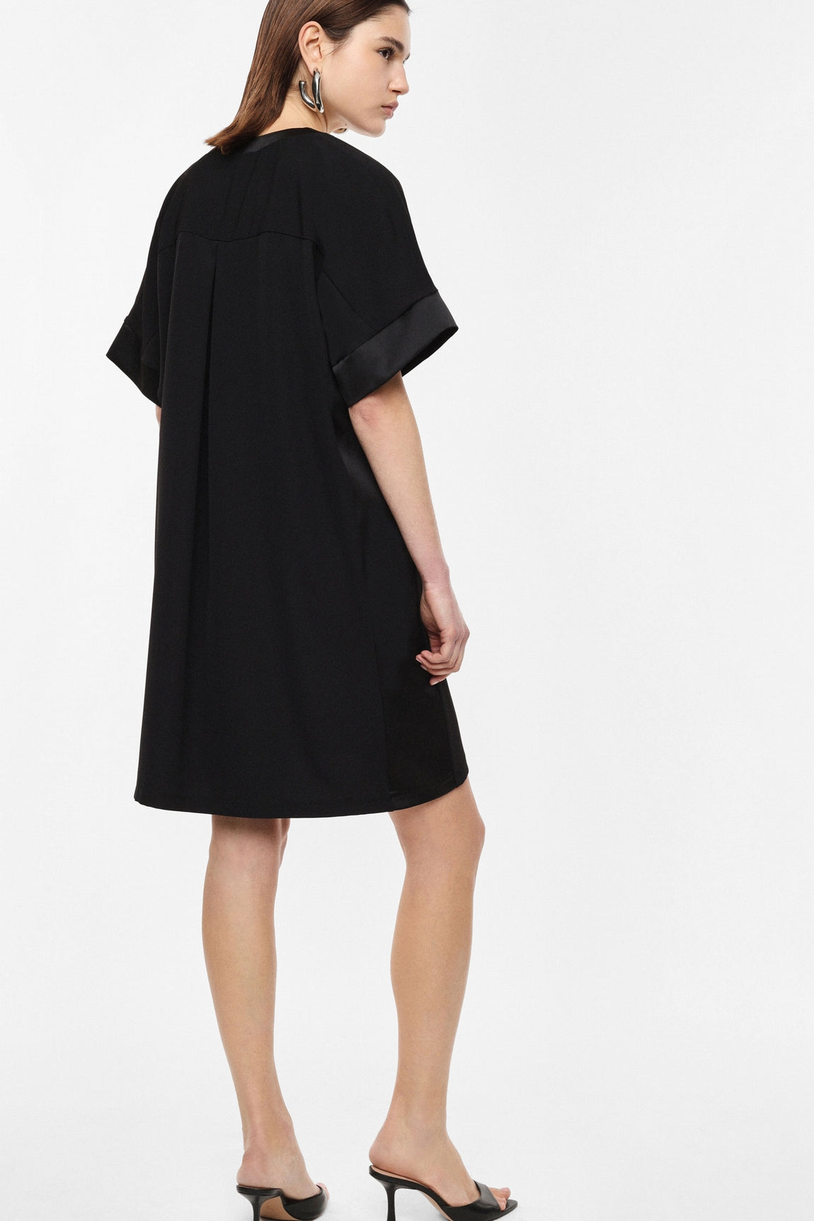 Imperial Robe Nero Afmhlhx