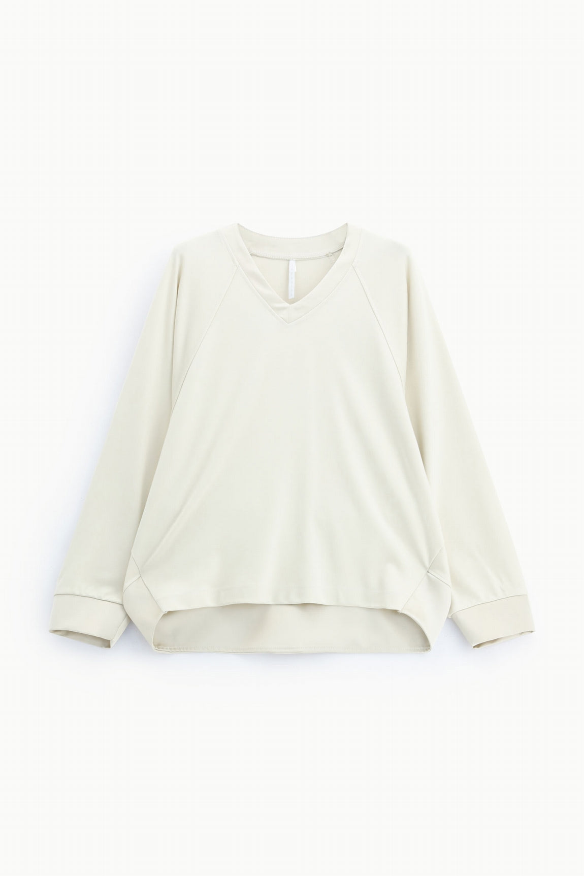 Sweat-shirt col V manches chauve-souris poignets satinés écru – Imperial Femme