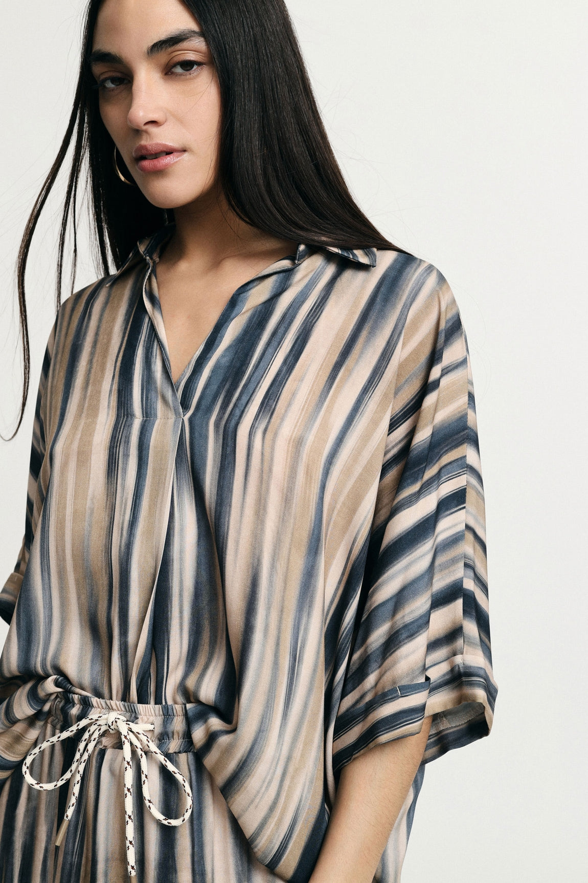 Please Top Beige C1h4dyy000